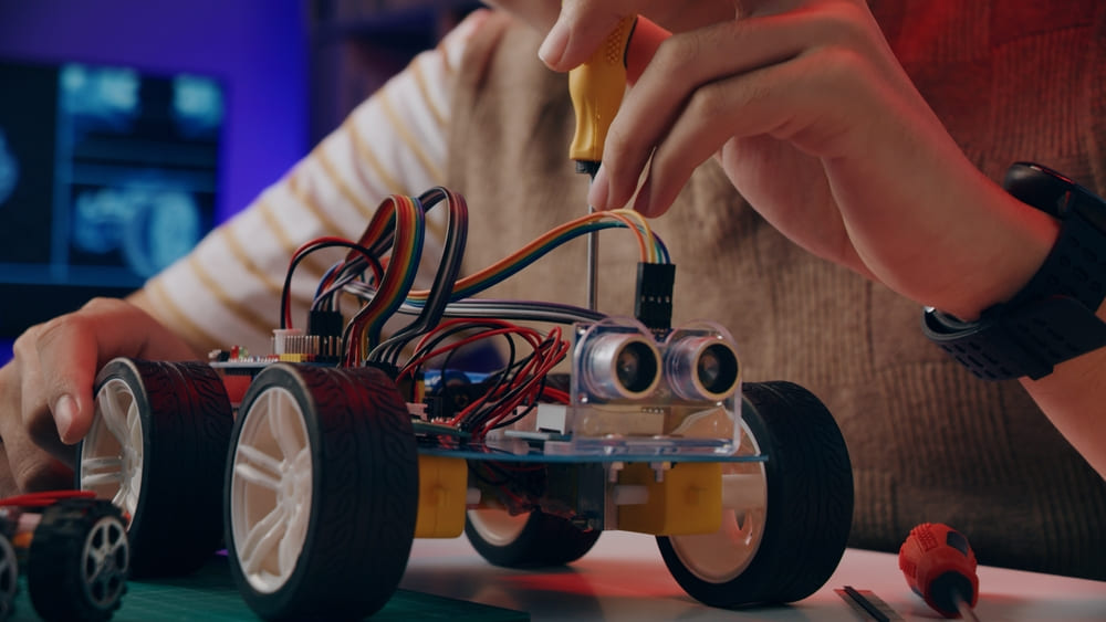 Cum sa alegi kitul electronic potrivit pentru proiectele tale DIY?